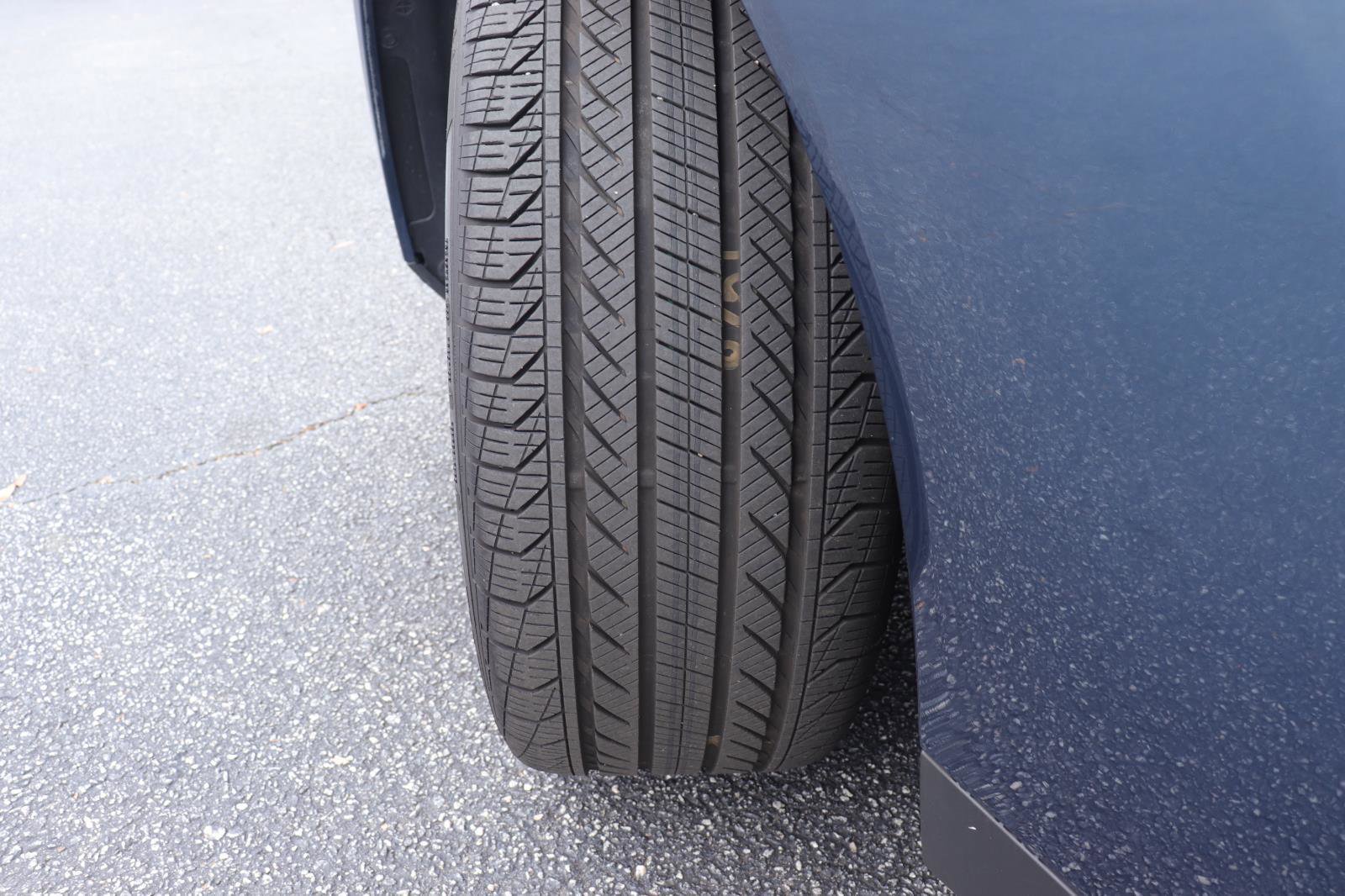 Used 2025 BMW X3 xDrive30i w/ Premium Package image 39