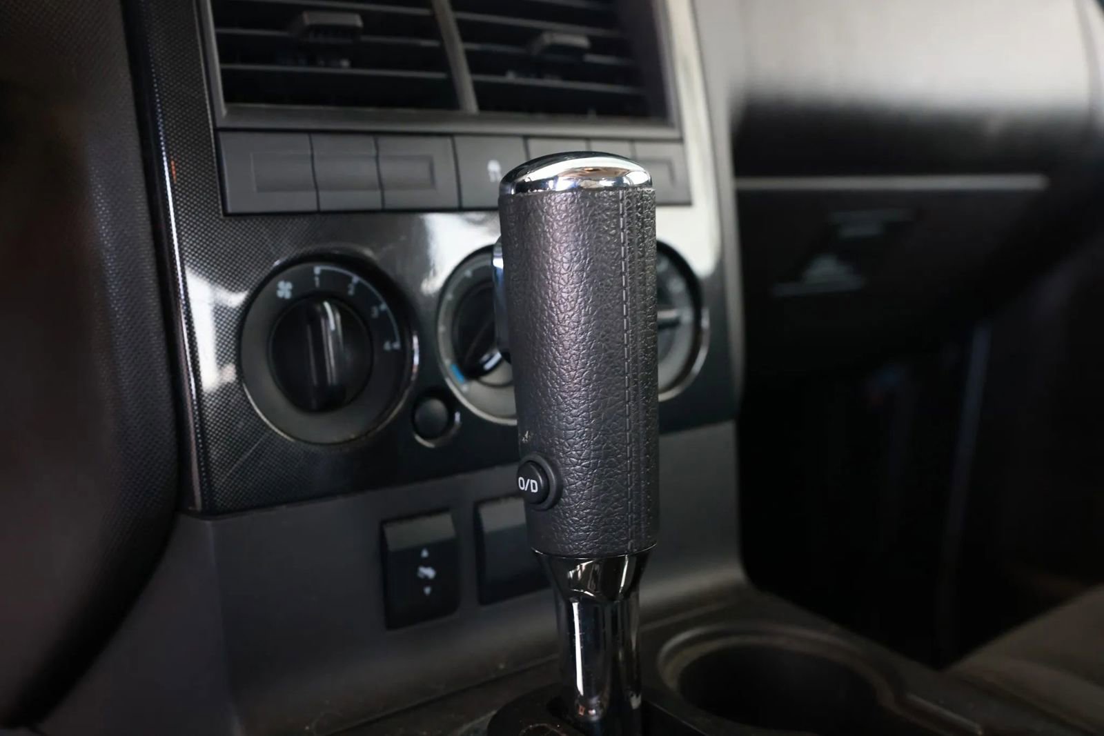 Used 2009 Ford Explorer Sport Trac XLT image 39