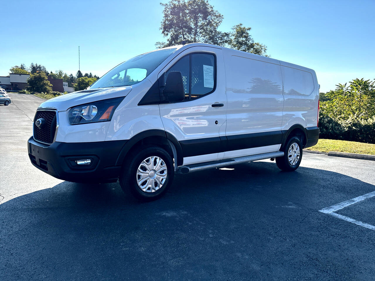 Used 2024 Ford Transit 250 Low Roof w/ Exterior Upgrade Package image 30