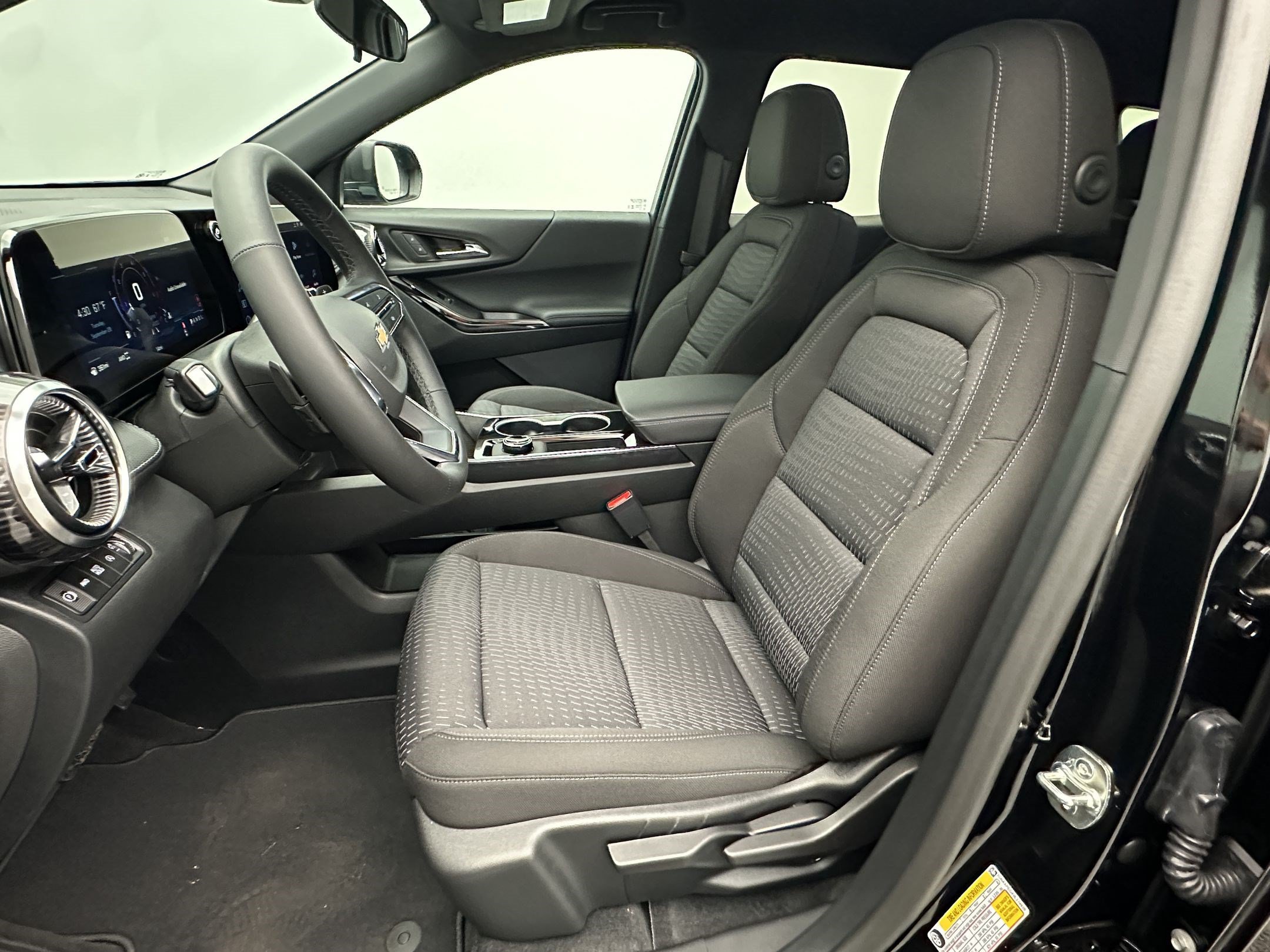 New 2027 Chevrolet Equinox LT AWD/4WD image 5