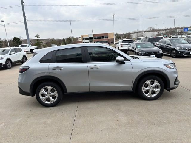 Certified 2023 Honda HR-V LX image 4