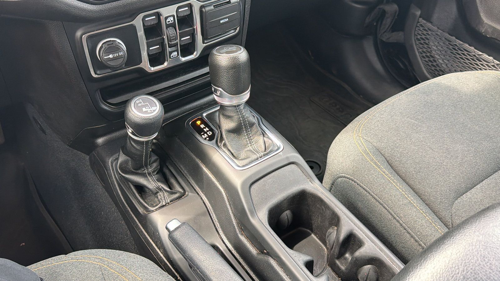 Used 2024 Jeep Wrangler Unlimited Sport AWD/4WD image 27