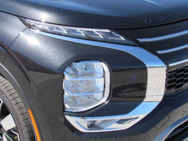 New 2026 Mitsubishi Outlander SEL FWD image 10