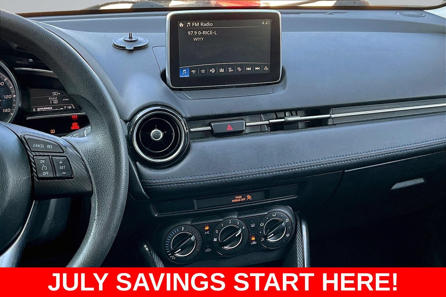 Used 2017 Toyota Yaris iA FWD image 11