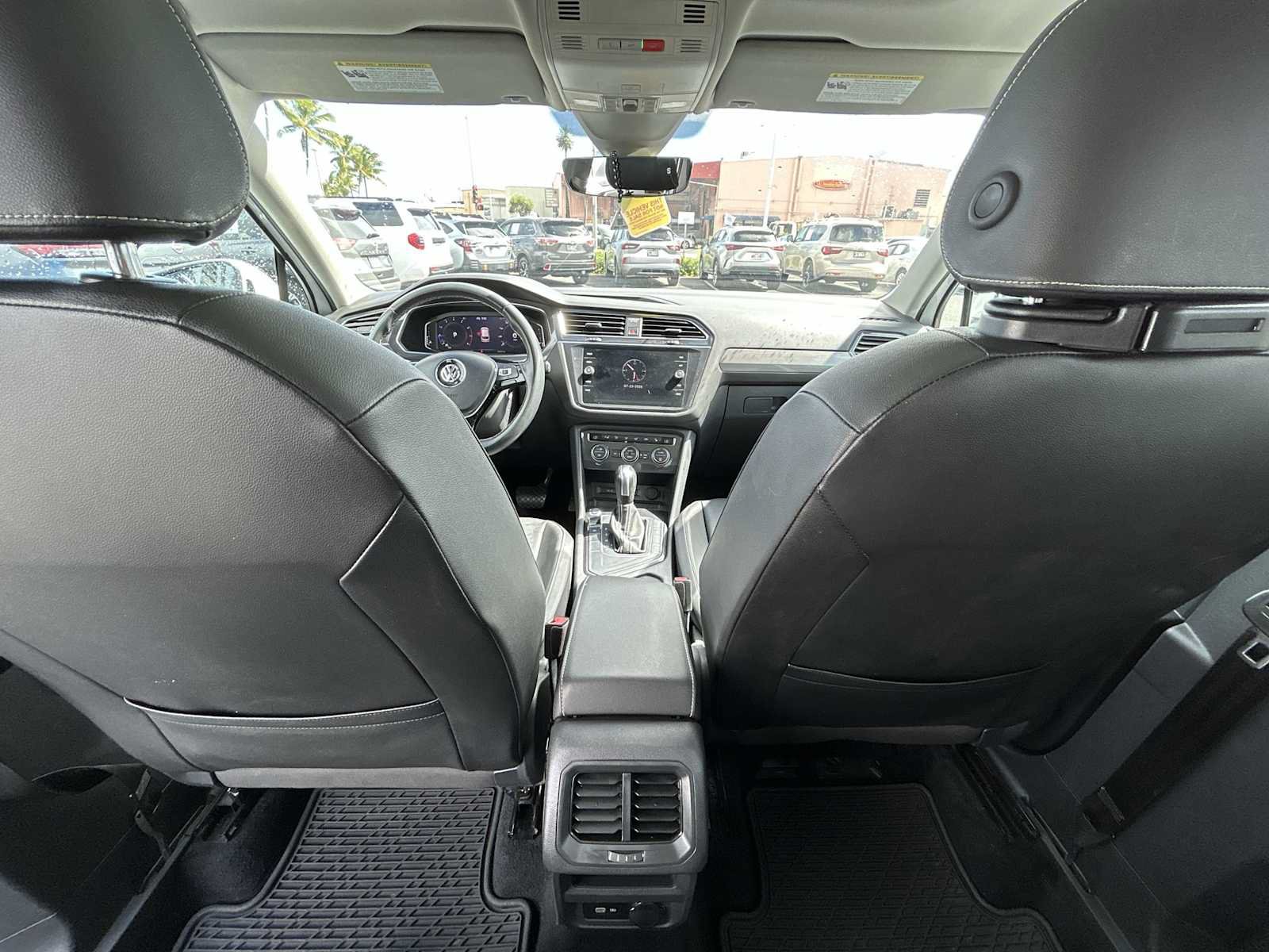 Used 2021 Volkswagen Tiguan SEL FWD image 21