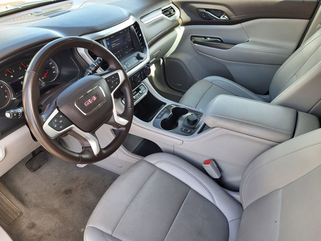 Used 2023 GMC Acadia SLT image 8