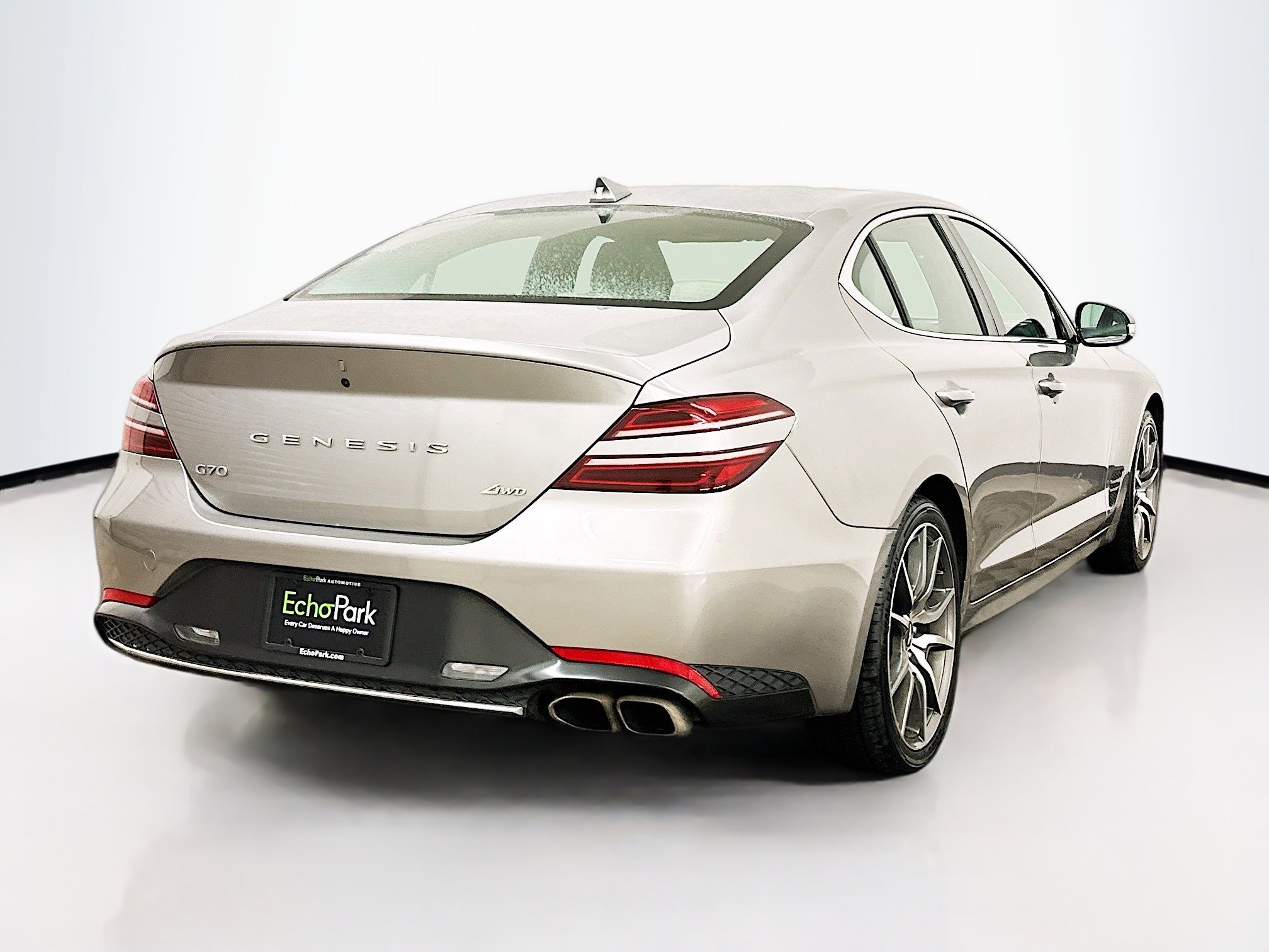 Used 2023 Genesis G70 2.0T AWD/4WD image 9