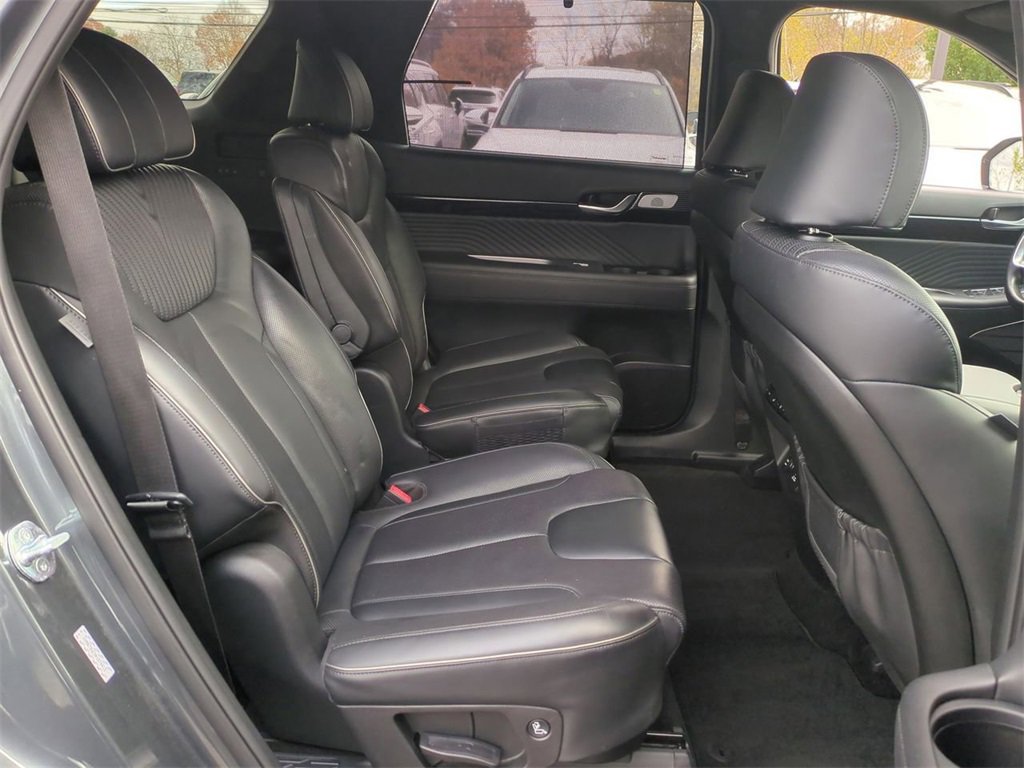 Used 2023 Hyundai Palisade Calligraphy image 27