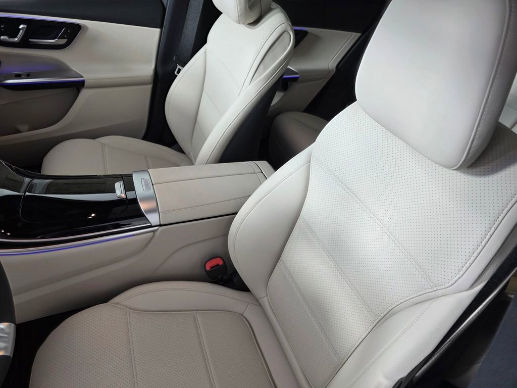 New 2026 Mercedes-Benz GLC 300 4MATIC image 8