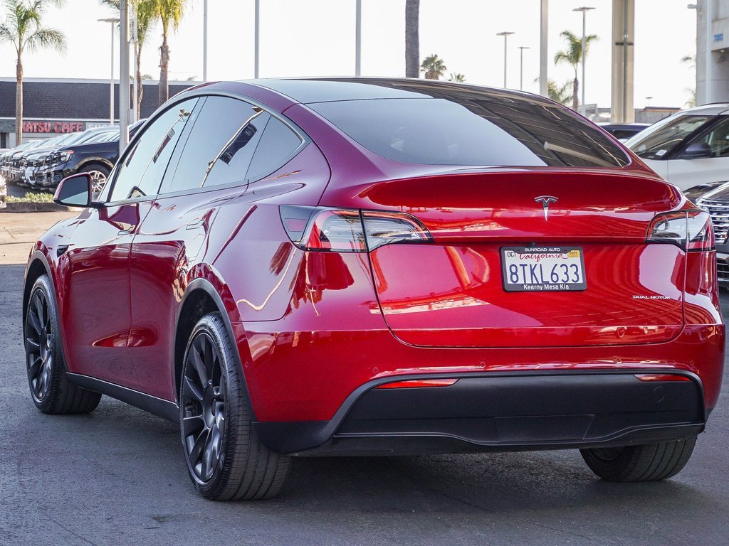 Used 2021 Tesla Model Y Long Range image 4