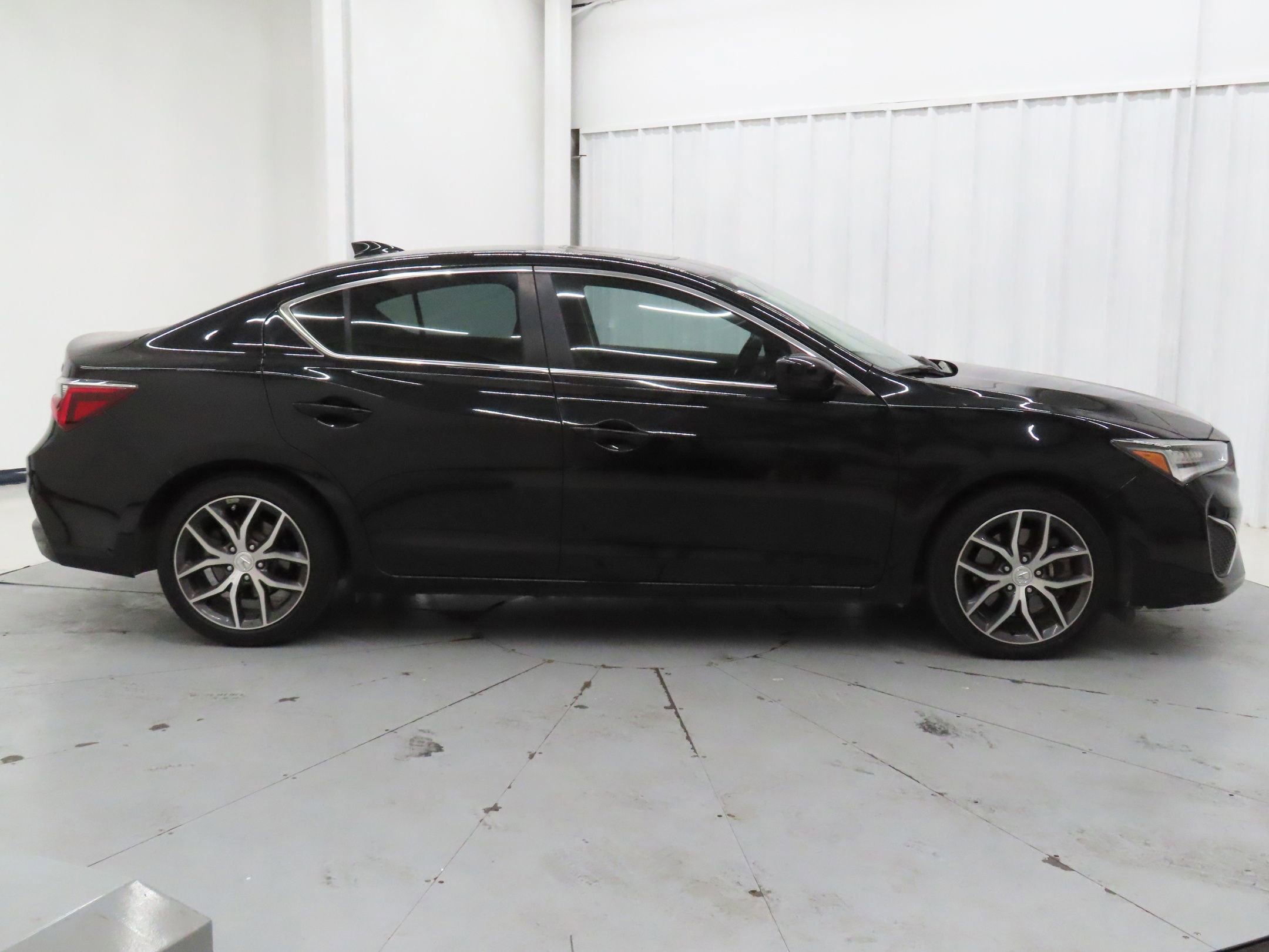 Used 2020 Acura ILX w/ Premium Package video 2