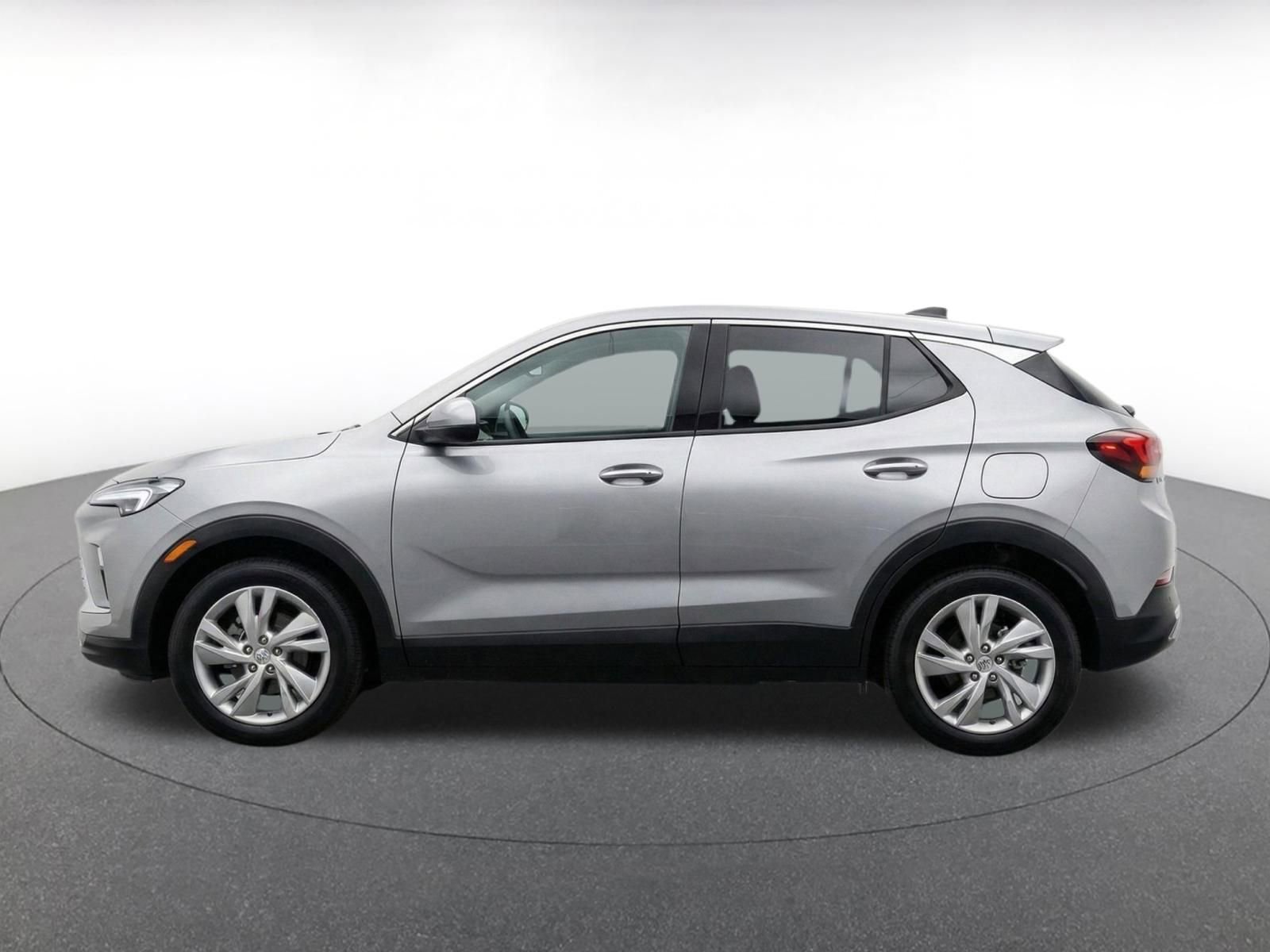 Used 2025 Buick Encore GX Preferred FWD image 40