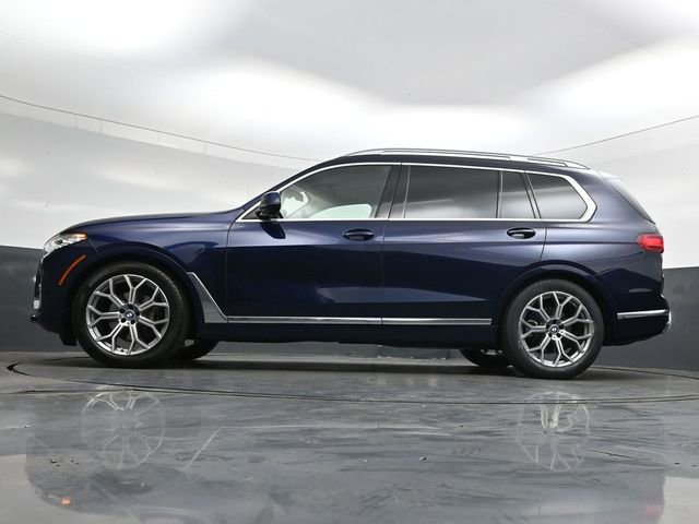 Used 2022 BMW X7 xDrive40i w/ Premium Package AWD/4WD image 39