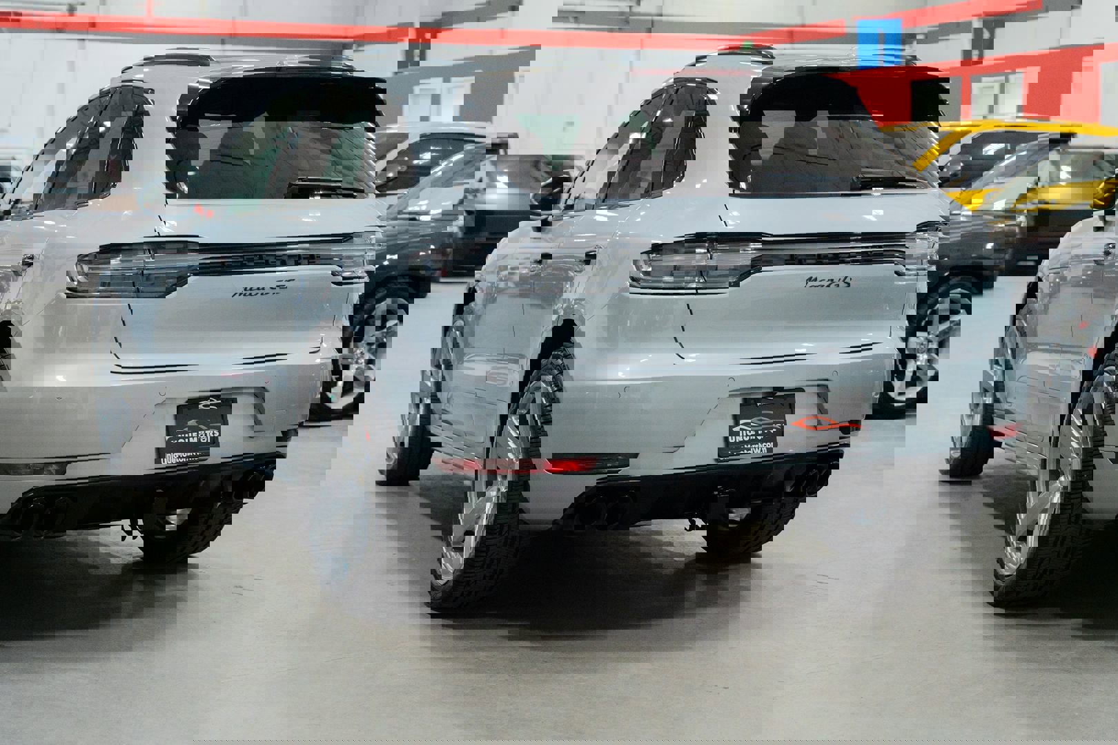 Used 2021 Porsche Macan GTS image 4