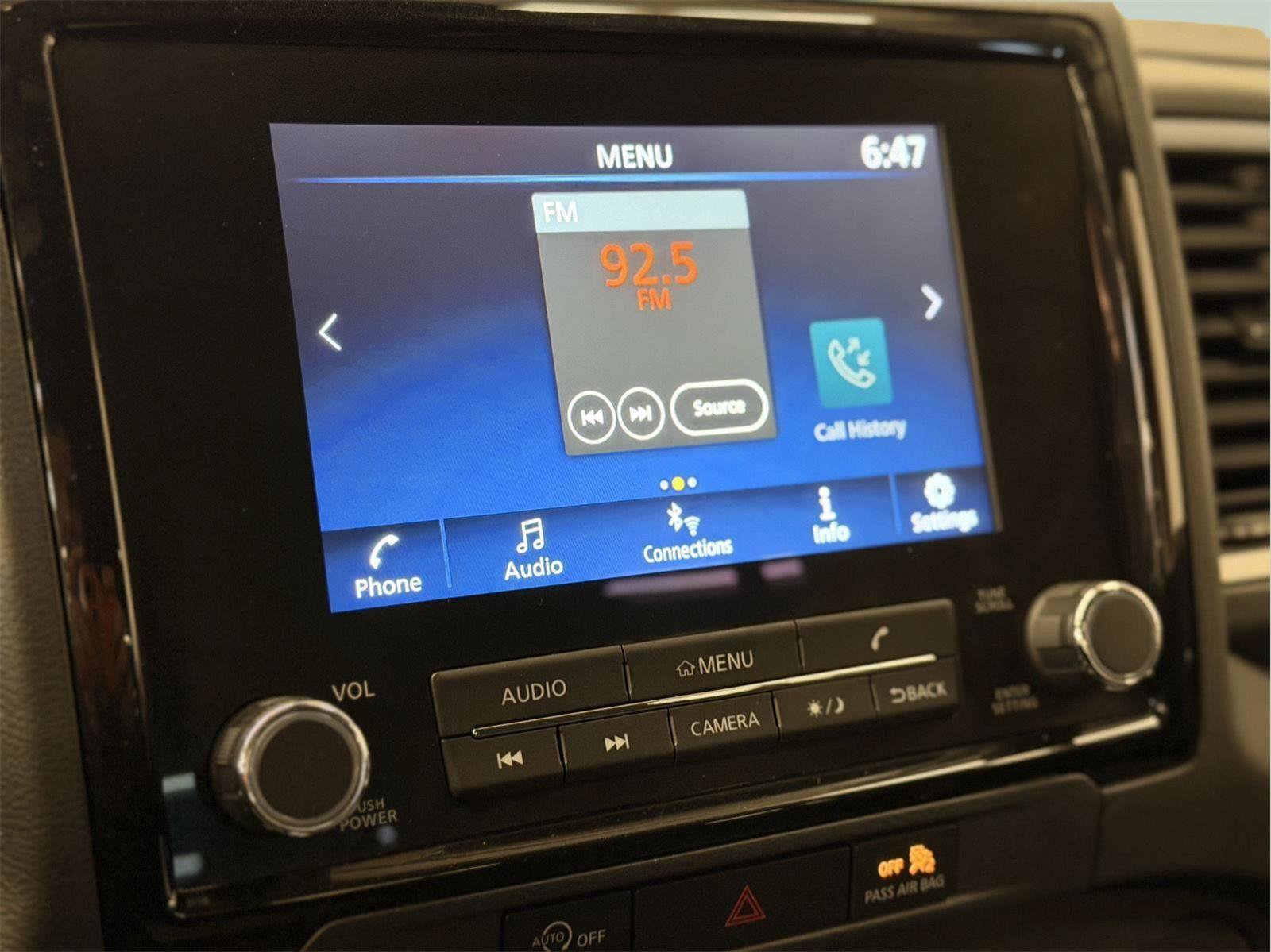 Used 2024 Nissan Frontier SV w/ SV Convenience Package AWD/4WD image 32