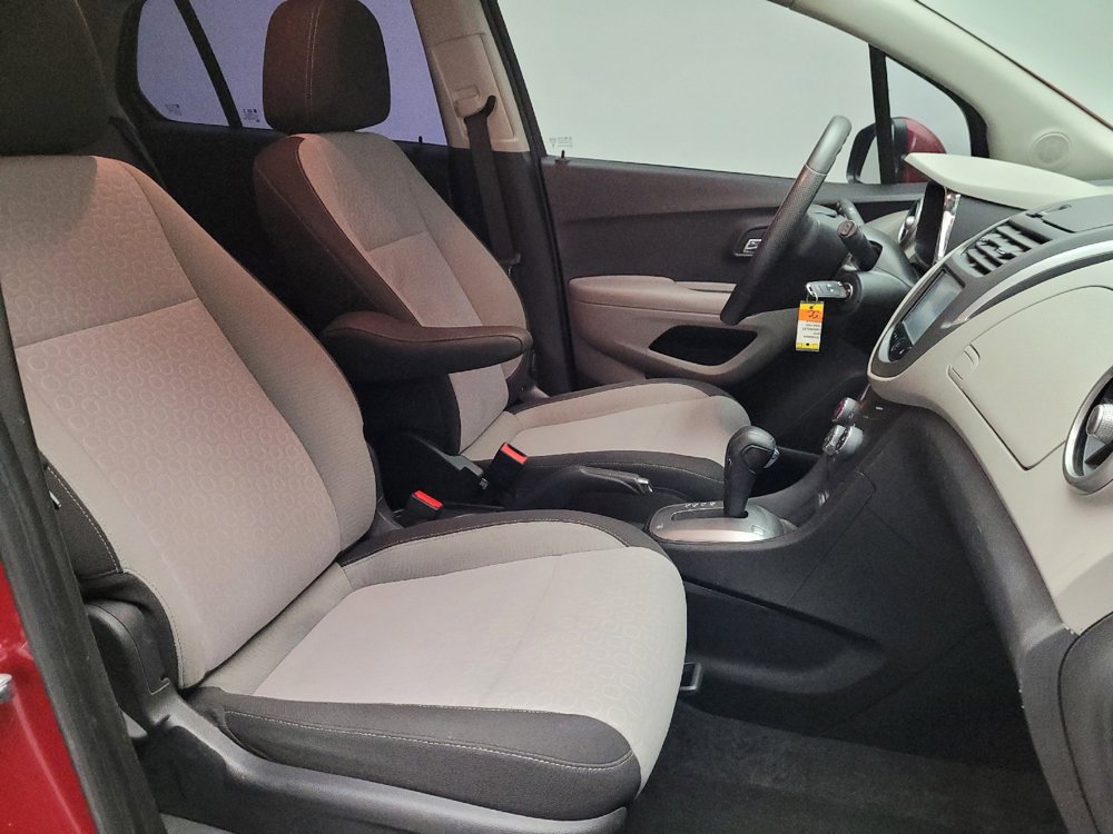 Used 2015 Chevrolet Trax LS image 21