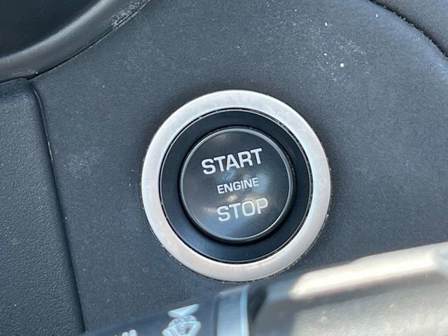 Used 2024 Land Rover Range Rover Velar S AWD/4WD image 24