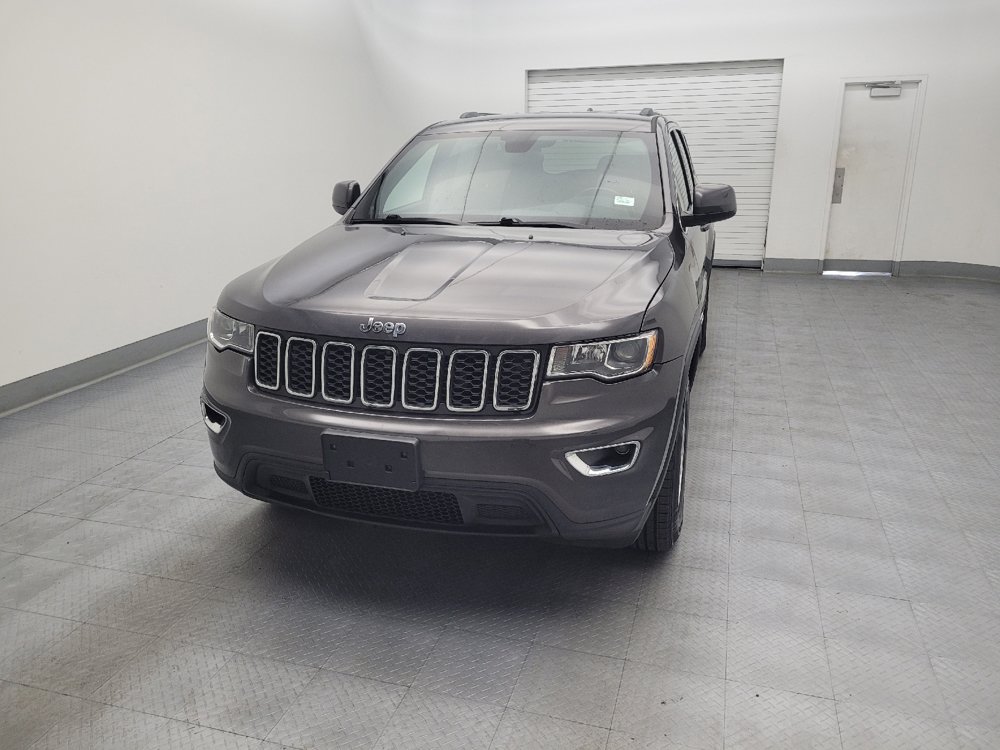 Used 2018 Jeep Grand Cherokee Laredo AWD/4WD image 15