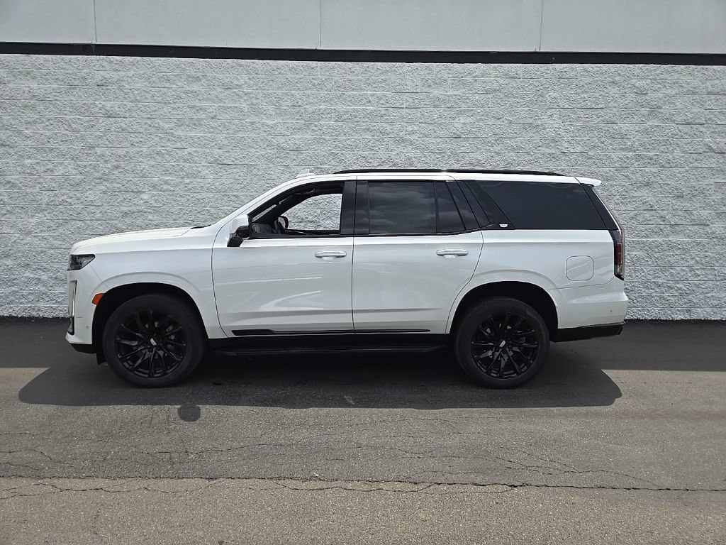 Certified 2023 Cadillac Escalade Sport w/ LPO, ONYX Package AWD/4WD image 3