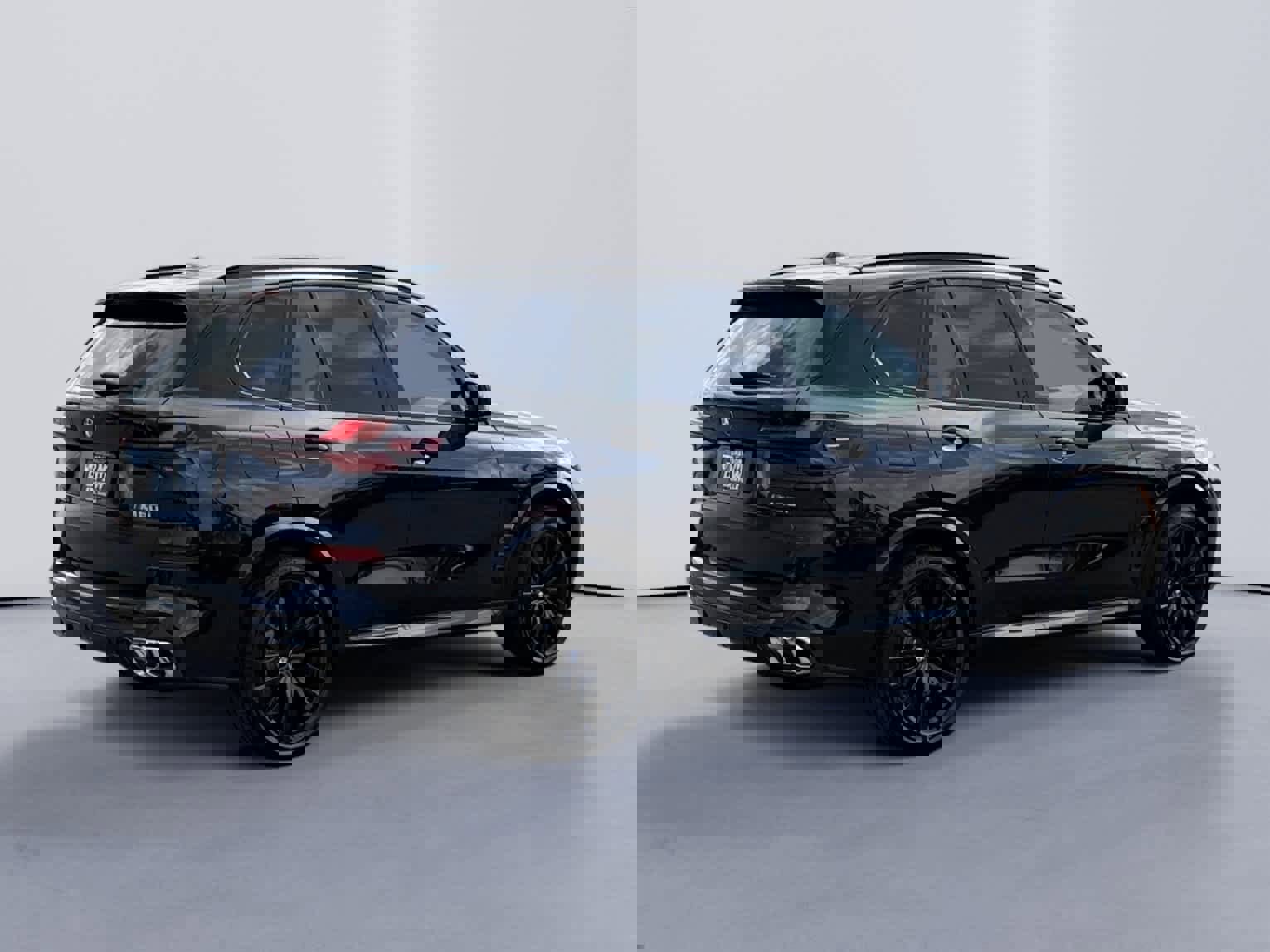 New 2026 BMW X5 M60i image 3