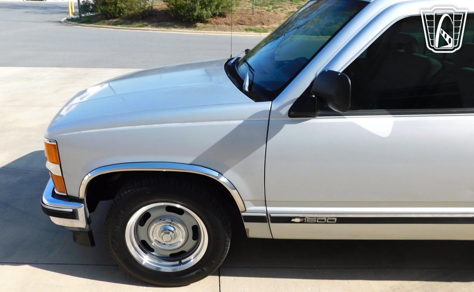 Used 1993 Chevrolet Silverado 1500 2WD Regular Cab image 10