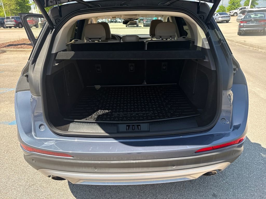 Used 2022 Lincoln Corsair AWD w/ Equipment Group 101A image 31