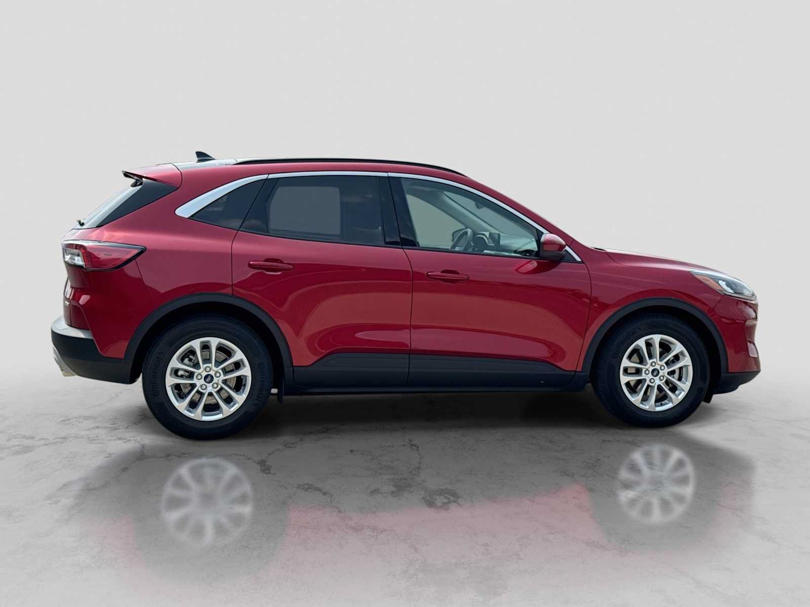 Certified 2020 Ford Escape SE FWD image 7