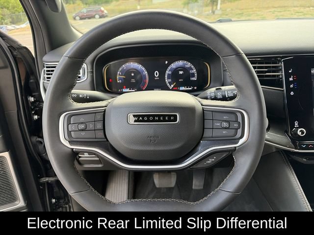 Used 2023 Jeep Wagoneer 4WD image 22