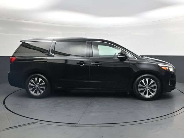 Used 2016 Kia Sedona SX FWD image 3