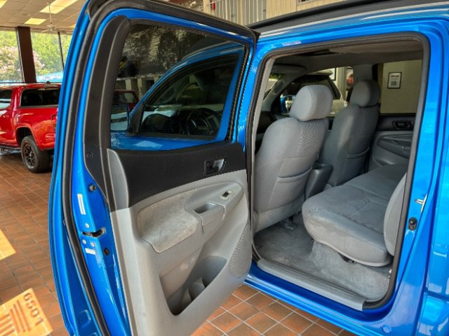 Used 2007 Toyota Tacoma PreRunner w/ TRD Sport Pkg #1 RWD image 20