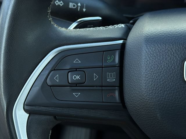 Used 2024 Jeep Grand Cherokee Altitude AWD/4WD image 26