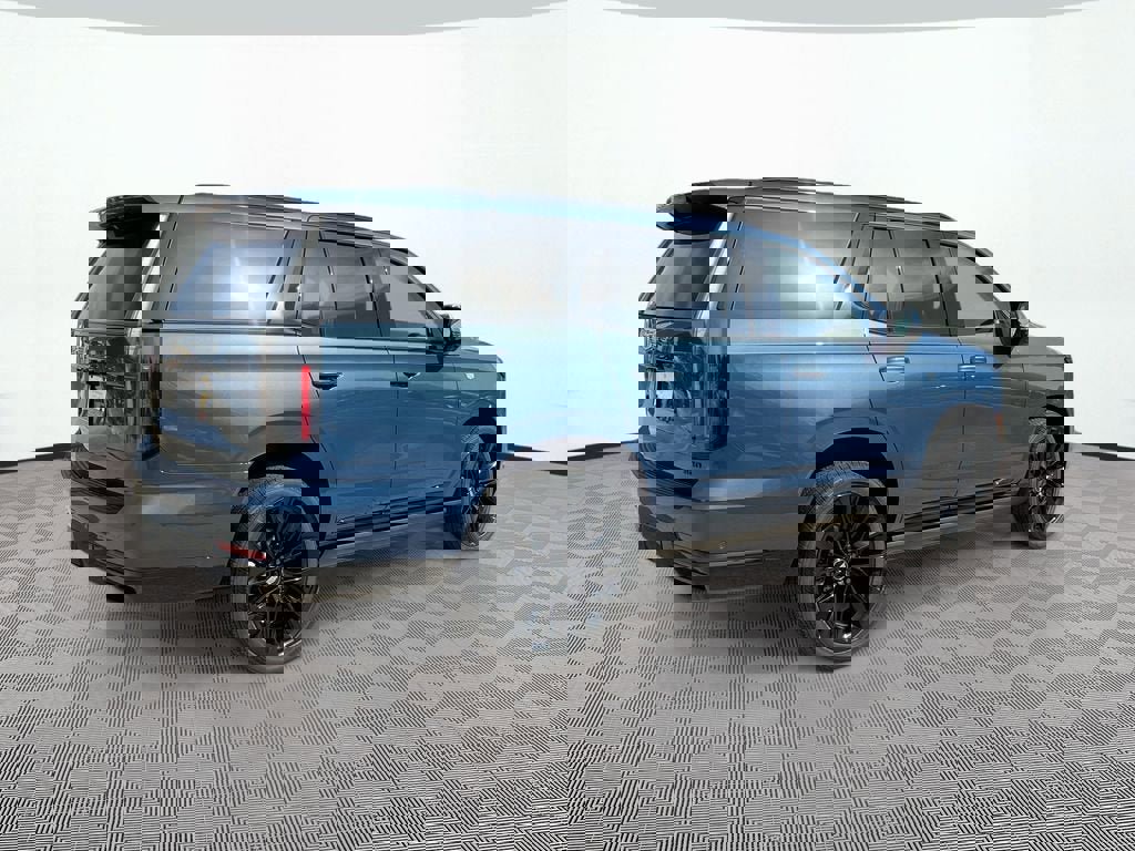 New 2025 Cadillac Escalade Sport Platinum w/ LPO, ONYX Package image 5