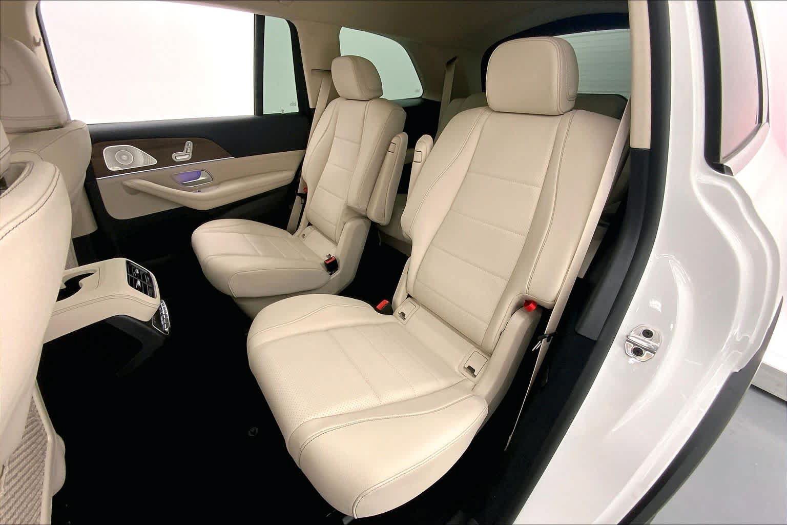 New 2026 Mercedes-Benz GLS 450 4MATIC image 7