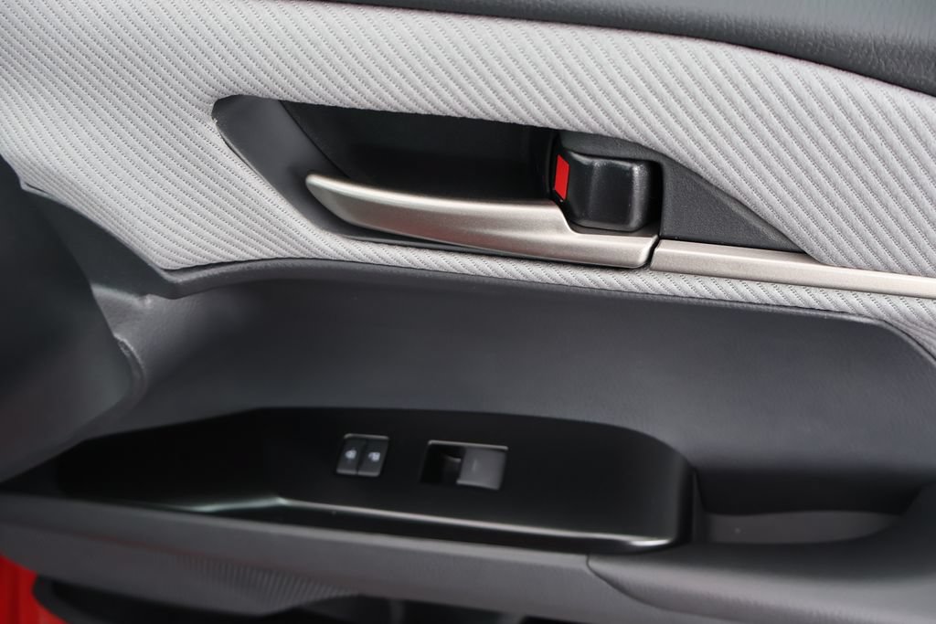 New 2026 Toyota Camry SE AWD/4WD image 40