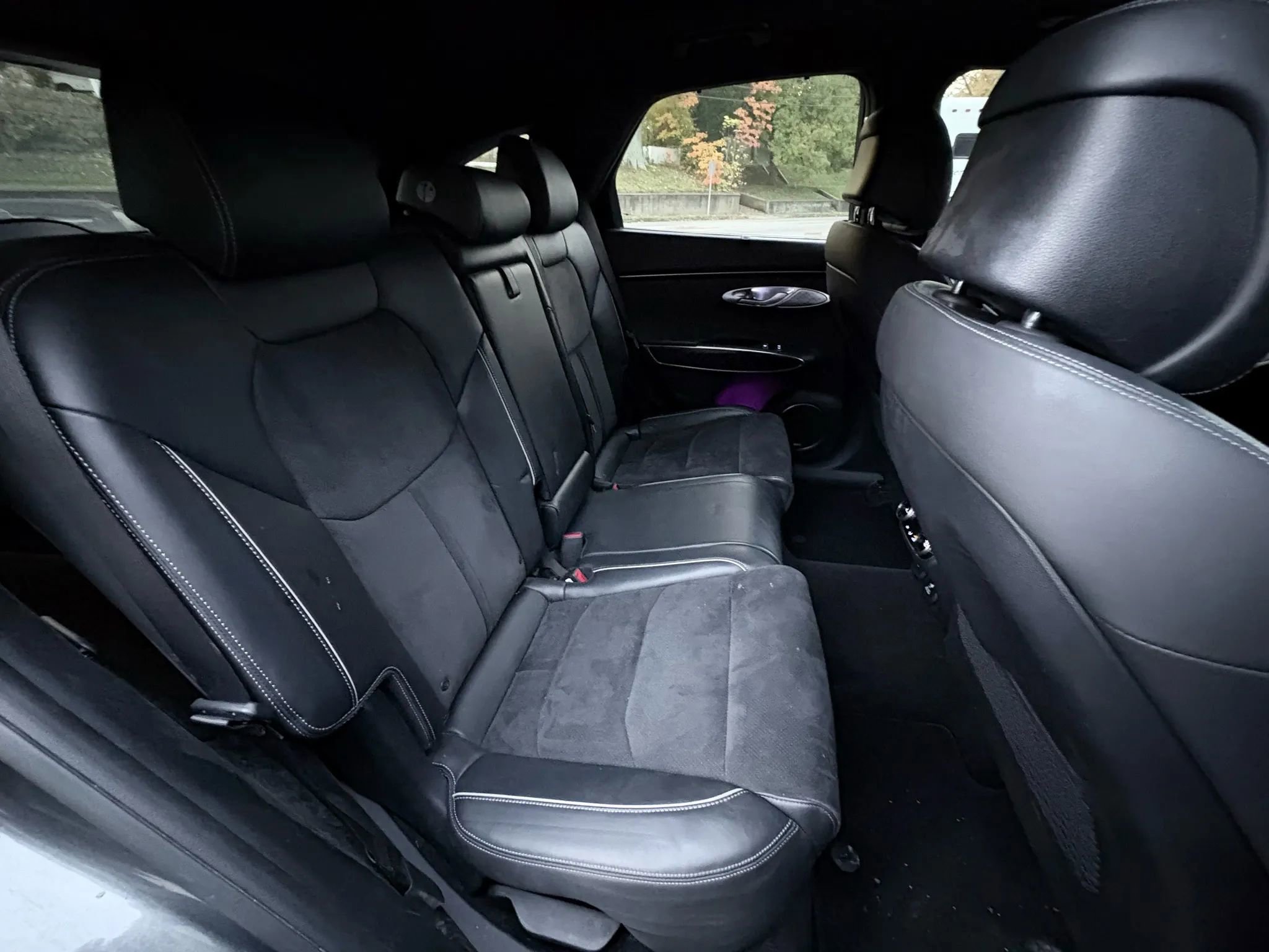 Used 2022 Genesis GV70 3.5T Sport w/ Sport Prestige Package image 19