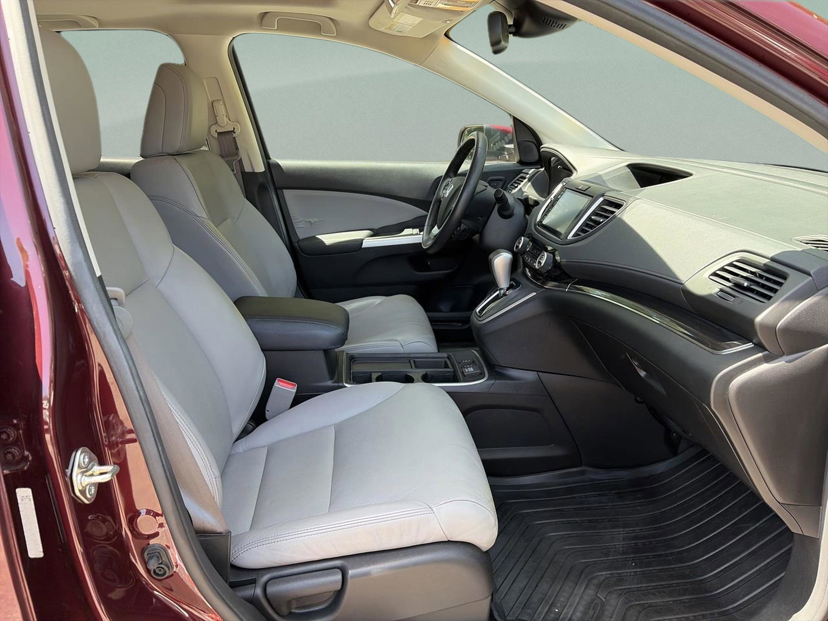 Used 2015 Honda CR-V Touring image 19