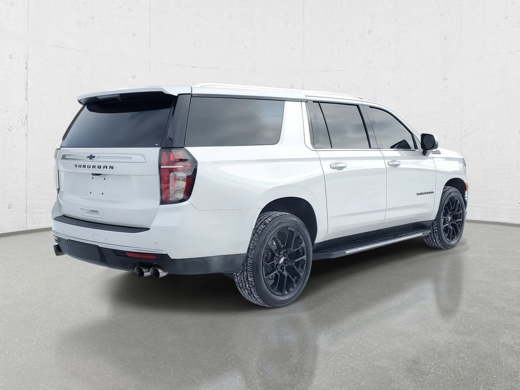 Used 2023 Chevrolet Suburban High Country image 7