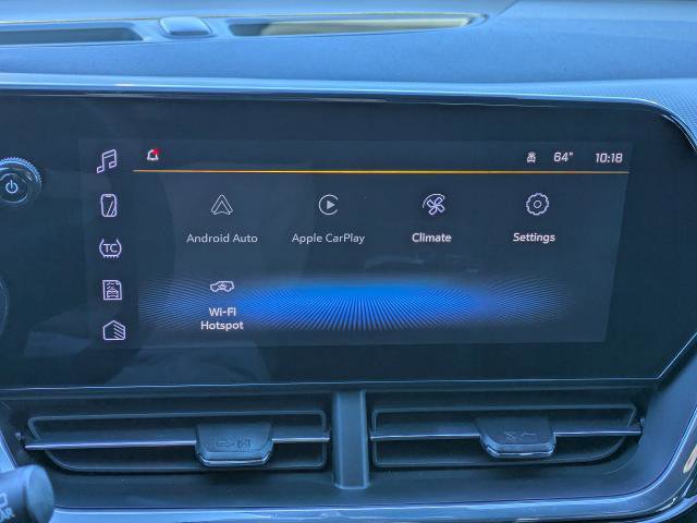 Used 2024 Chevrolet Trax RS w/ Sunroof Package image 21