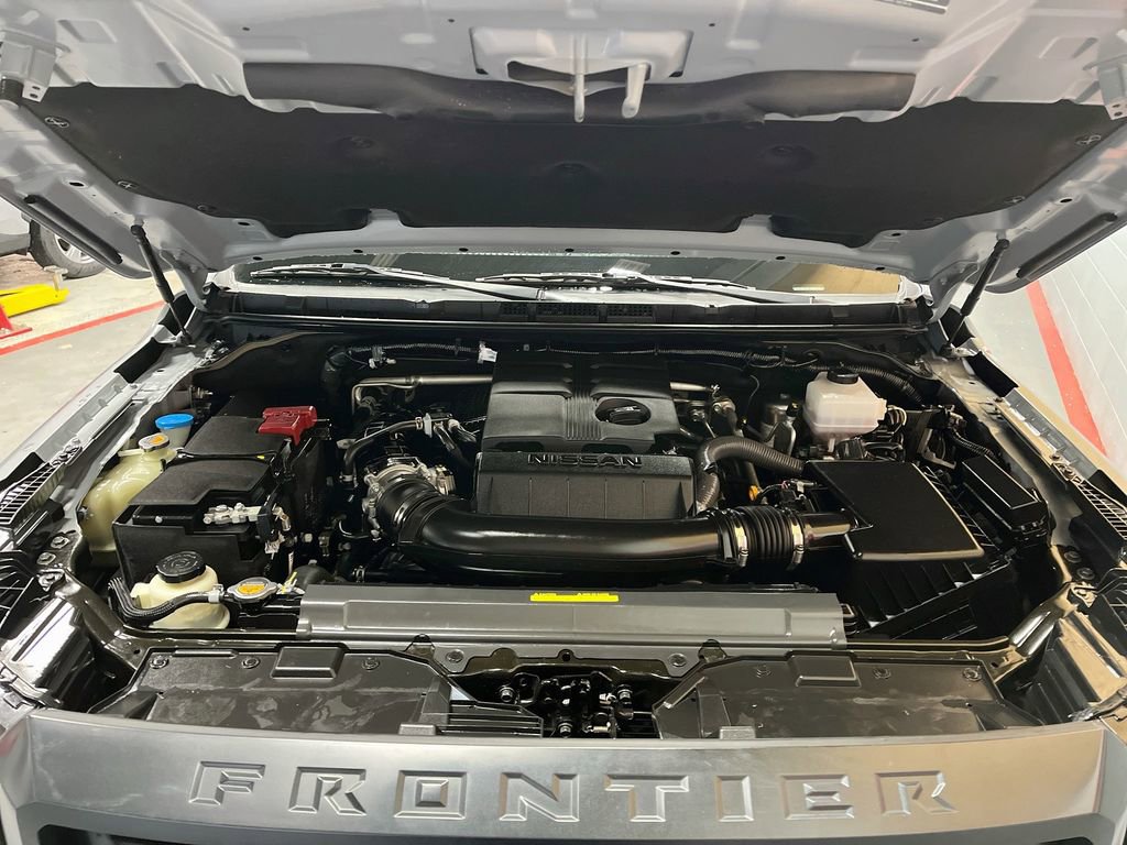 Used 2024 Nissan Frontier PRO-4X w/ Technology Package image 28