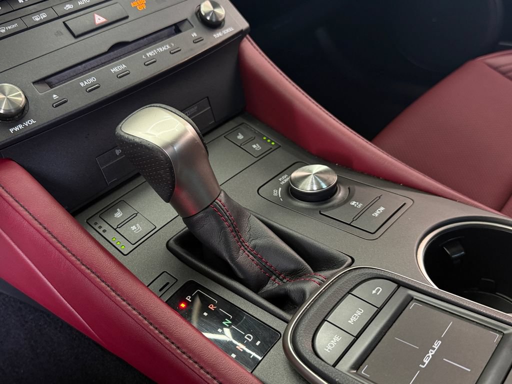 Used 2016 Lexus RC 200t RWD image 22