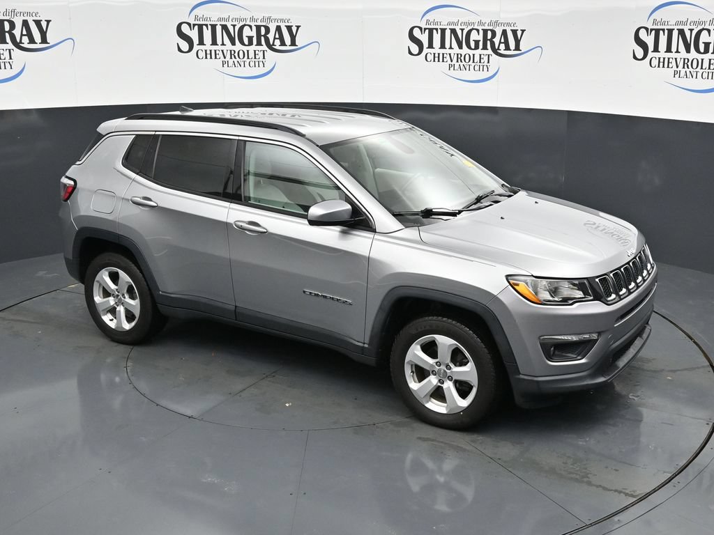 Used 2020 Jeep Compass Latitude w/ Popular Equipment Group AWD/4WD image 18