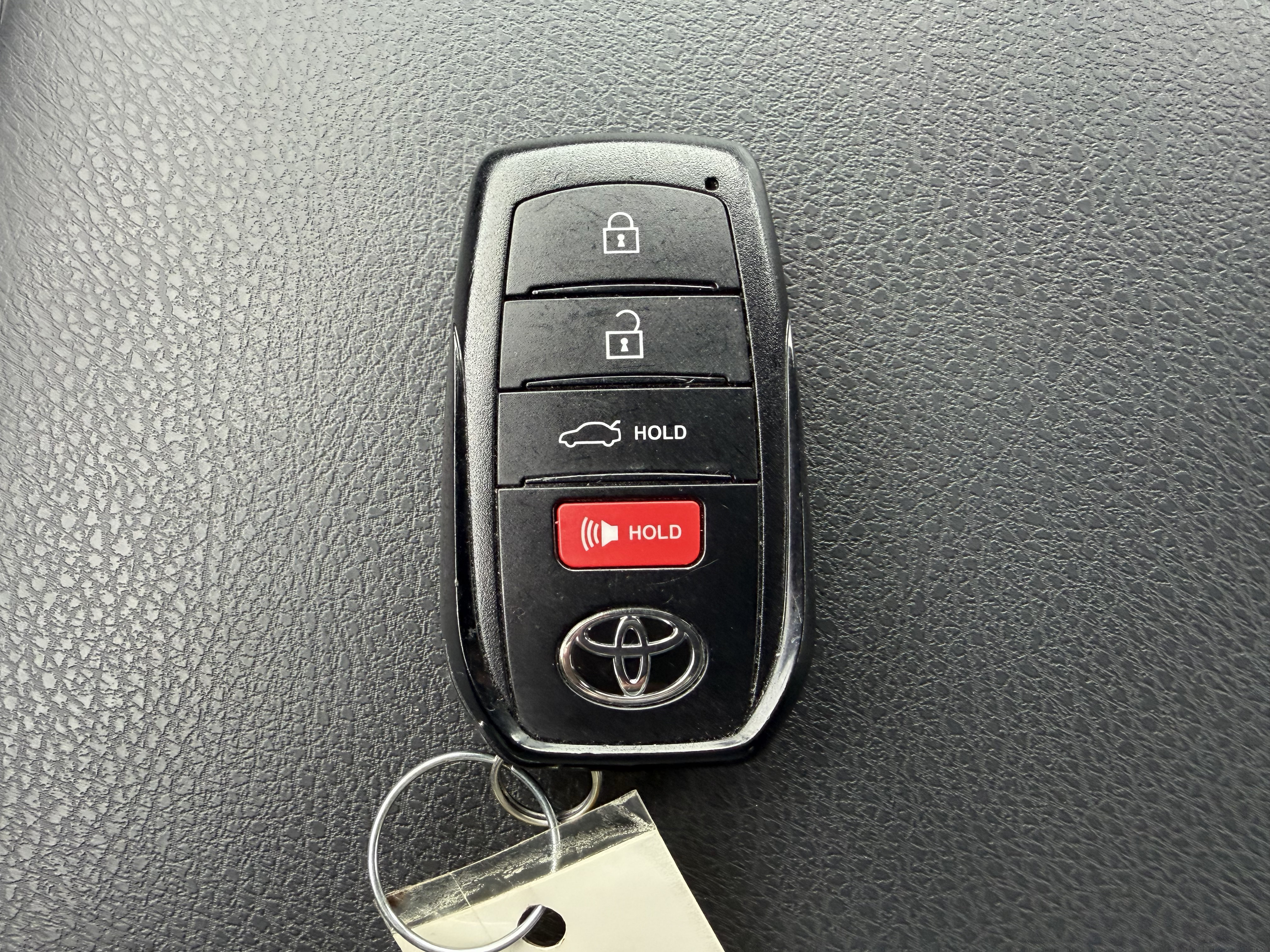 Certified 2025 Toyota Camry SE FWD image 29
