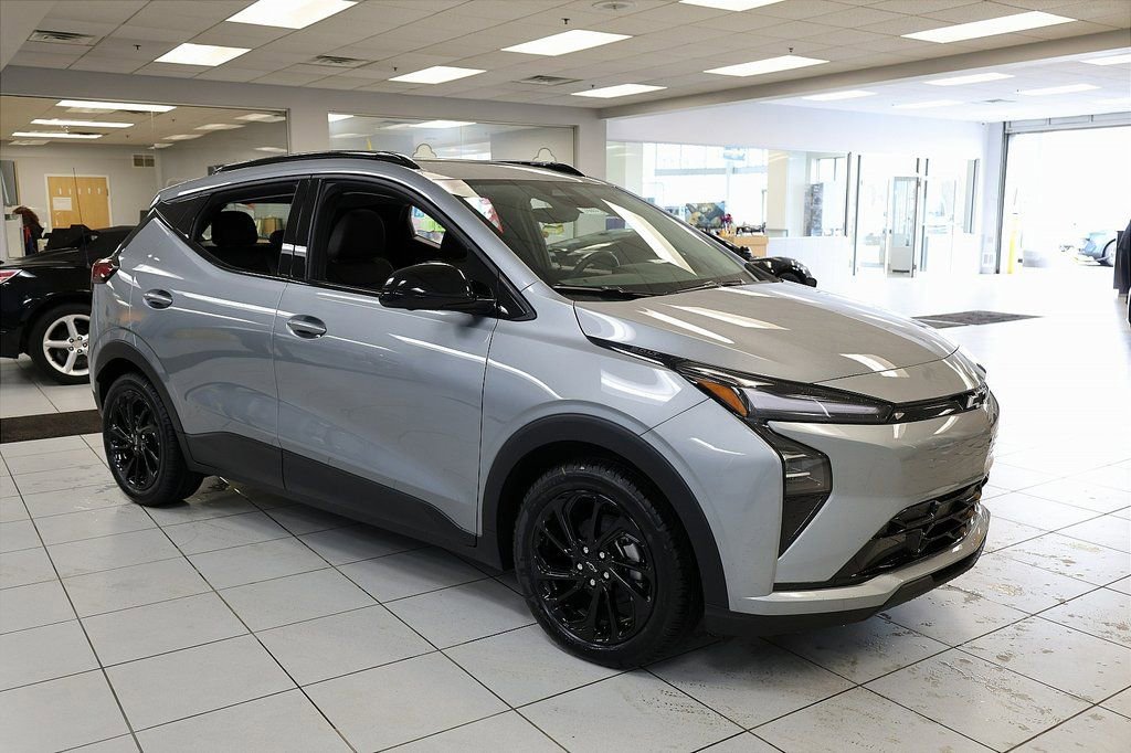 New 2027 Chevrolet Bolt RS w/ Technology Package image 7