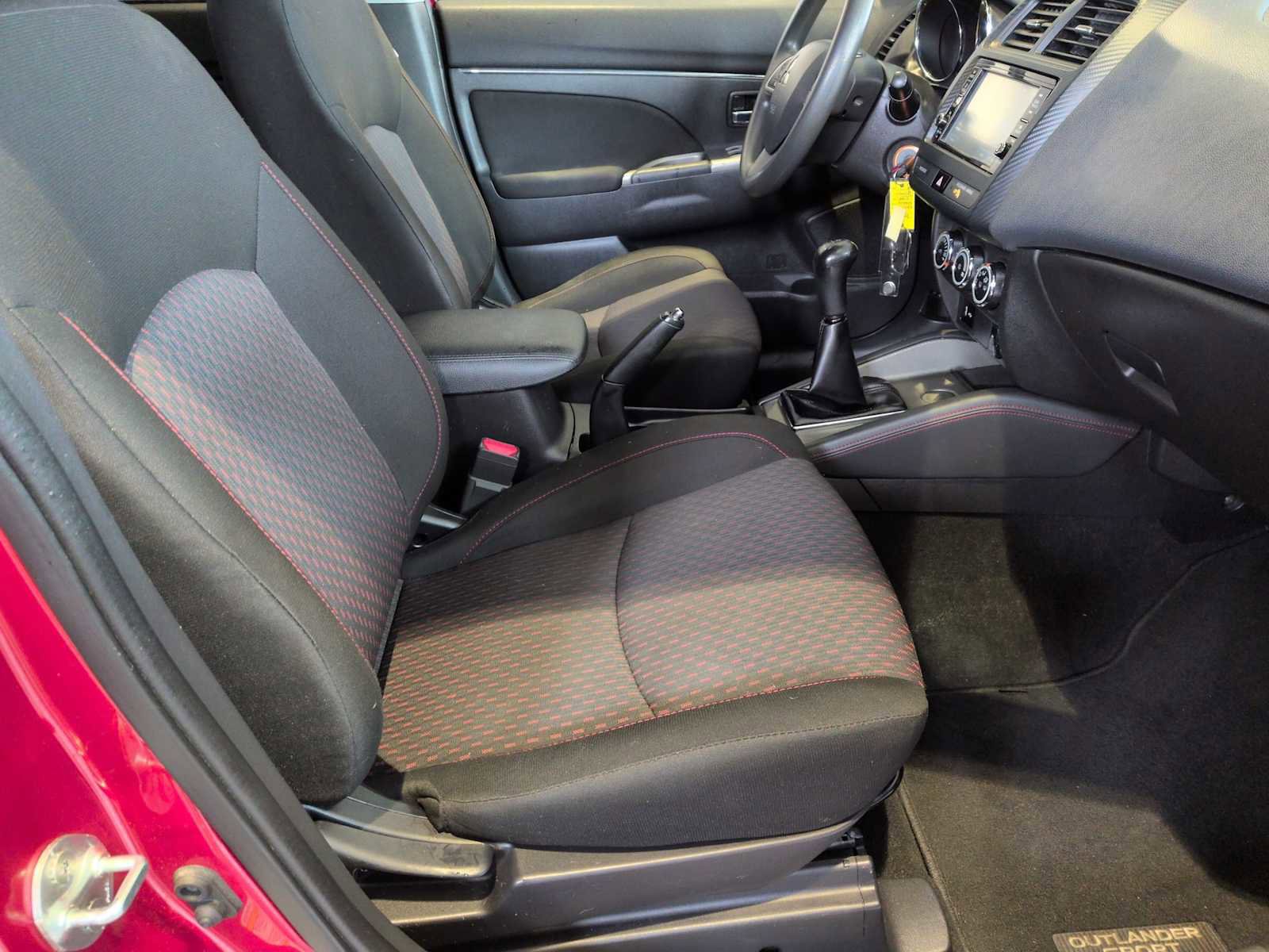 Used 2018 Mitsubishi Outlander Sport ES image 20