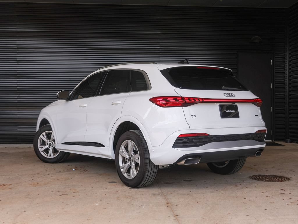 Used 2025 Audi Q5 Premium AWD/4WD image 3