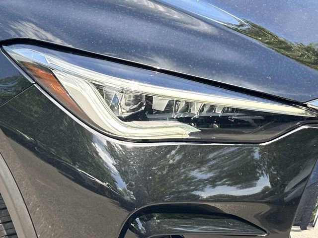 Certified 2023 INFINITI QX55 Essential w/ Accent Package AWD/4WD image 10