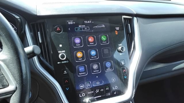 Used 2022 Subaru Outback Premium image 36