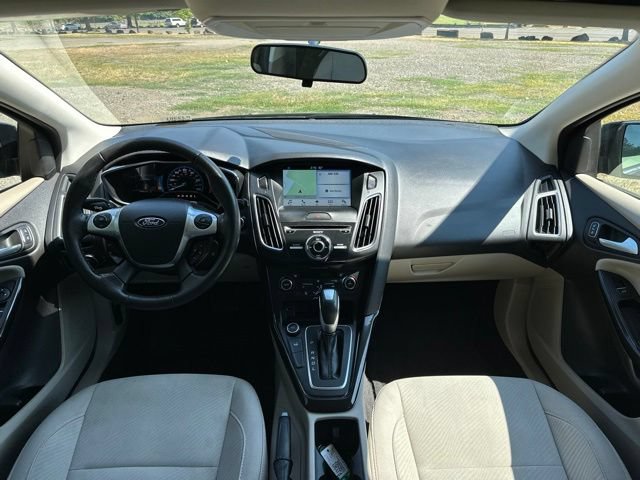 Used 2017 Ford Focus Electric Hatchback FWD image 26