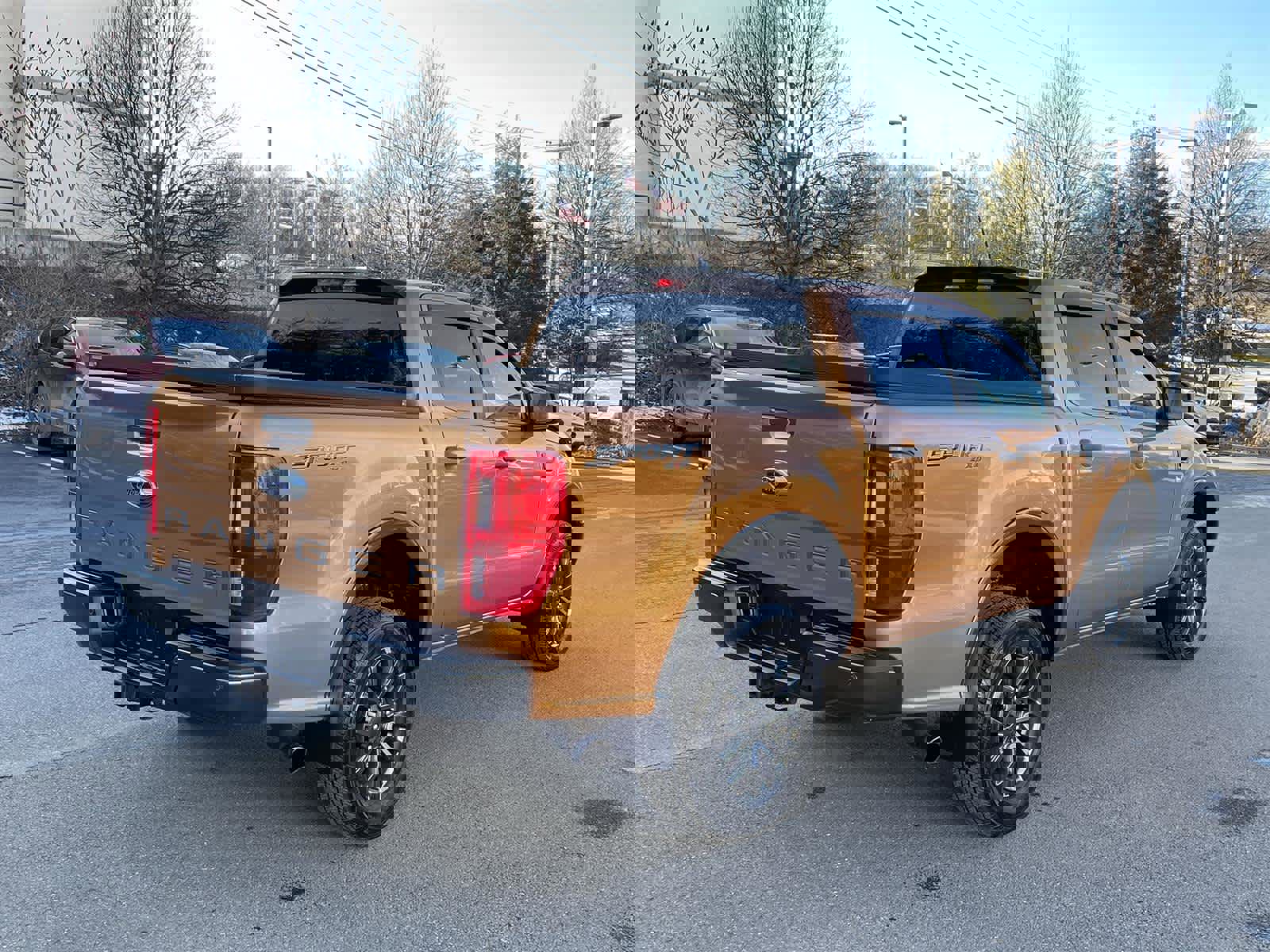 Used 2020 Ford Ranger XLT w/ Equipment Group 301A Mid image 5