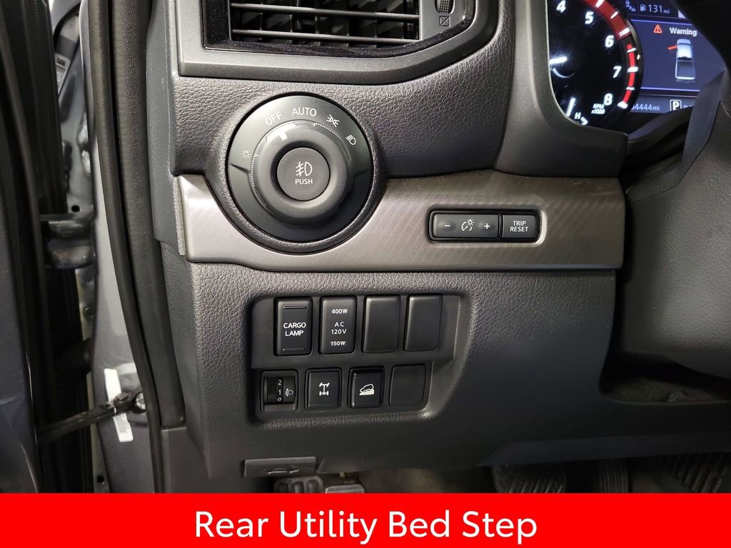 Used 2021 Nissan Titan PRO-4X w/ Pro-4x Convenience Package image 21